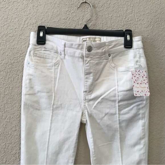 Free People Jean Pin Tuck Pant Mid Rise Skinny Leg Step Hem Cream Neutral NWT 27 - Picture 4 of 10